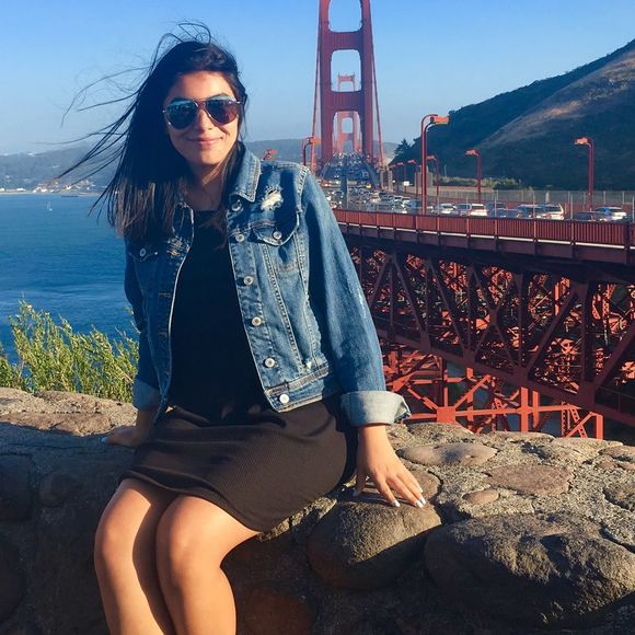 Meet your Posher, Jarelie - Picture 1 of 1